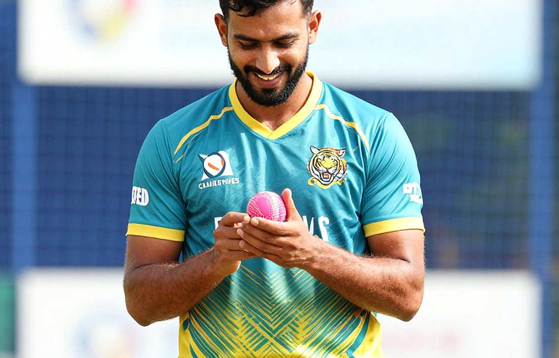 আম্পায়ারিংয়ের অদৃশ্য মাঝমাঠ: সারাহ দাম্বানেভানার ৬৩ ম্যাচ এবং জিম্বাবুয়ের নারী ক্রিকেটের অপেক্ষার হিসাব